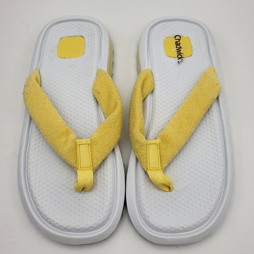 Chadwicks Womens Yellow Terrycloth Thong Flip Flops - Size 9